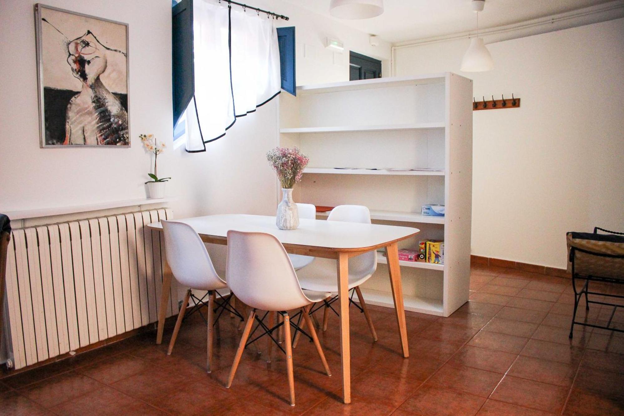 El 8 De Serranos - Bajo - Casa Con Garaje เลออน ภายนอก รูปภาพ